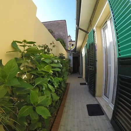 Caterina Guest house